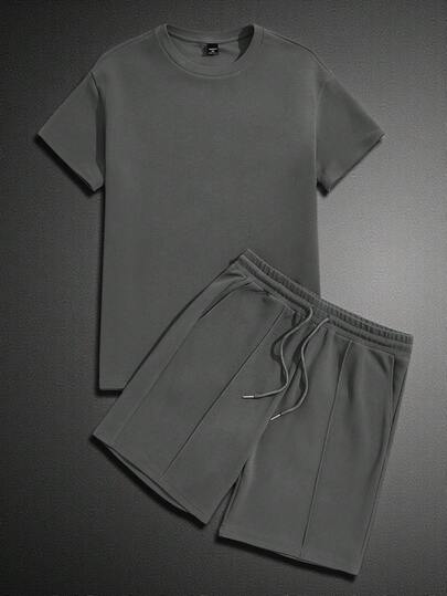 EASEVO Plus Size Men's Casual Solid Color Round Neck Short Sleeve T-Shirt And Shorts Set, Summer