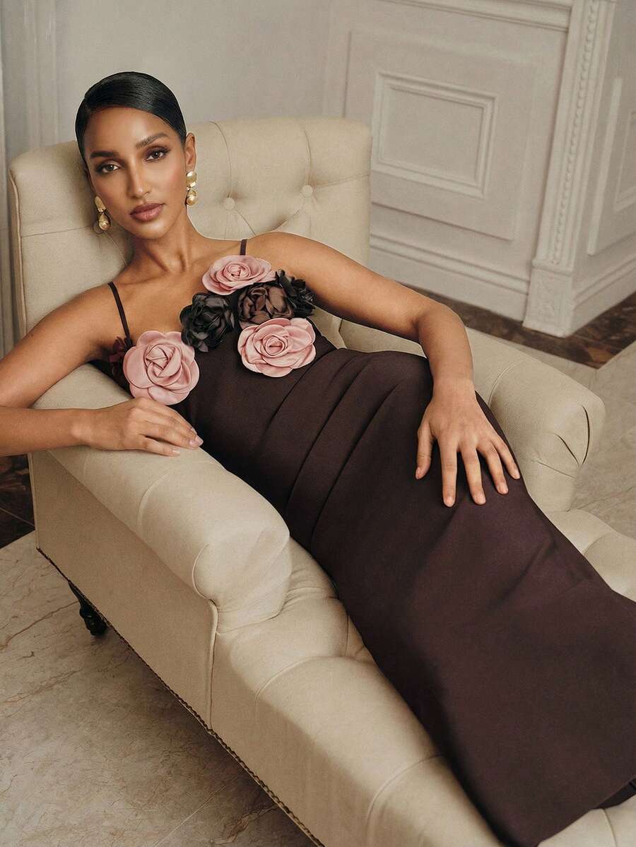 Anewsta Vestido de fiesta de mujer con tirantes finos, ajustado y con efecto vendaje, con estampado floral 3D, disponible en rojo vino, café y marrón - Marrón - Ver 1