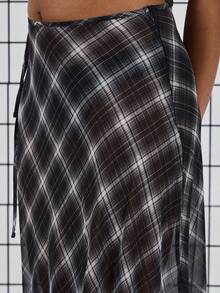 COUREZ Low Rise Check Sheer Maxi Skirt /Y2K Spring Clothes For Women - Multicolor - View 8