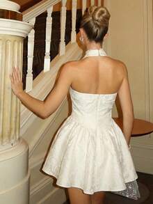 Glamine Charm 女士优雅提花吊带A字连衣裙 - 白色 - 查看 2