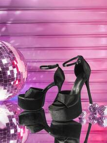 CUCCOO LuxiPop 女鞋细高跟防水厚底凉鞋夜店风性感时尚圣诞派对装 - 黑色 - 查看 8