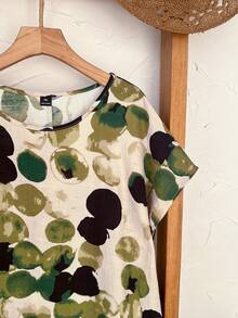 EMERY ROSE 大码女式夏季休闲度假乡村风圆领短袖复古绿色波点印花衬衫，适合夏季假期、春假、外出等场合，2026新款，简约时尚，日常穿着亦可，休闲度假波西米亚风上衣，迷彩上衣，复古女式上衣，适合夏季、度假、通勤、日常穿着、外出穿着。 - 彩色 - 查看 3