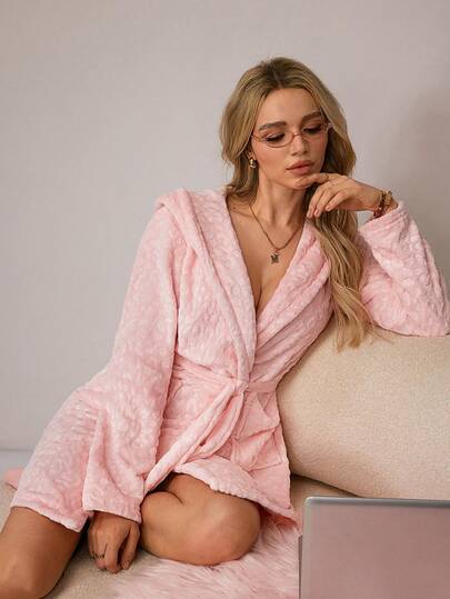 HautHeat Bata de felpa con capucha, cinturón, bolsillos y parches de textura de unicolor para mujer, otoño/invierno