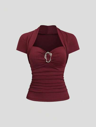 Sunnyshic Vår/höst Ny metalldekorerad knapp ihålig dam-T-shirt, All-Match mångsidig med design