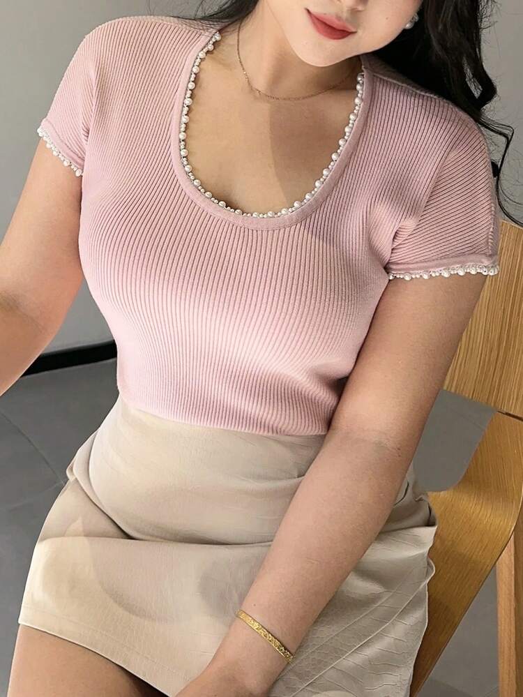 Dazy Plus Crew Neck Pearl Decor Tight Cropped Pink Knit Top, Spring/Summer