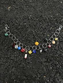 Joivida 时尚树脂骰子钥匙扣 | 朋克风包包挂饰、哥特牛仔链条及街头服饰配饰 | 独特礼物 - 嘻哈风格 - 彩色 - 查看 8