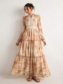 Freevana Robe imprimée de peinture à l'huile vintage bohème, robe à manches bouffantes, robe à col en V avec patchwork en dentelle à la taille, robe fluide en mousseline de soie imprimée de motifs botaniques camel, robe longue élégante pour les sorties et les vacances des femmes - Camel - Voir 3