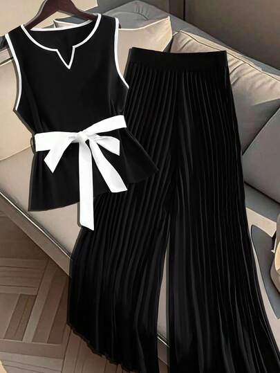 GlowEve CURVE Plus Size Women Casual Sleeveless V-Neck Contrast Color Top And Elastic Waist Pleated Straight Leg Pants Set Bow Clothes Two Pieces Outfit Women Wide Leg Pants Set Pants Two Piece Set Black And White Jumpsuit
