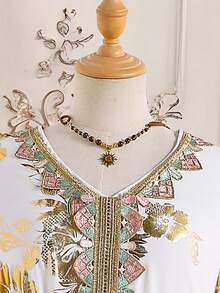 Đầm tay rộng cổ chữ V thanh lịch với họa tiết hoa thêu vàng, thích hợp cho bé gái vào mùa xuân/hè. - trắng - Xem 6