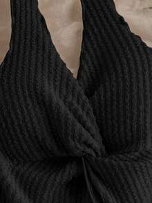 Tween Girl Casual Minimalist Comfortable Halter Neck Sleeveless Asymmetrical Hem Tank Top Halter Top Summer - Black - View 4