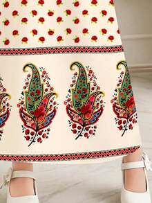 SHEIN Vintage Classic Floral Retro Print Dress, Elegant Floral Retro Print Pattern, Cute Muslim Girl T-Shirt, Muslim Tee, Islamic Gift, Young Girls Casual Minimalist Dress Suitable For Spring/Summer, Prayer Abaya, Easy Comfort, Casual Wear, Vacay Vibes, Modest Kaftan, Jalabiya