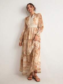 Freevana Robe imprimée de peinture à l'huile vintage bohème, robe à manches bouffantes, robe à col en V avec patchwork en dentelle à la taille, robe fluide en mousseline de soie imprimée de motifs botaniques camel, robe longue élégante pour les sorties et les vacances des femmes - Camel - Voir 4