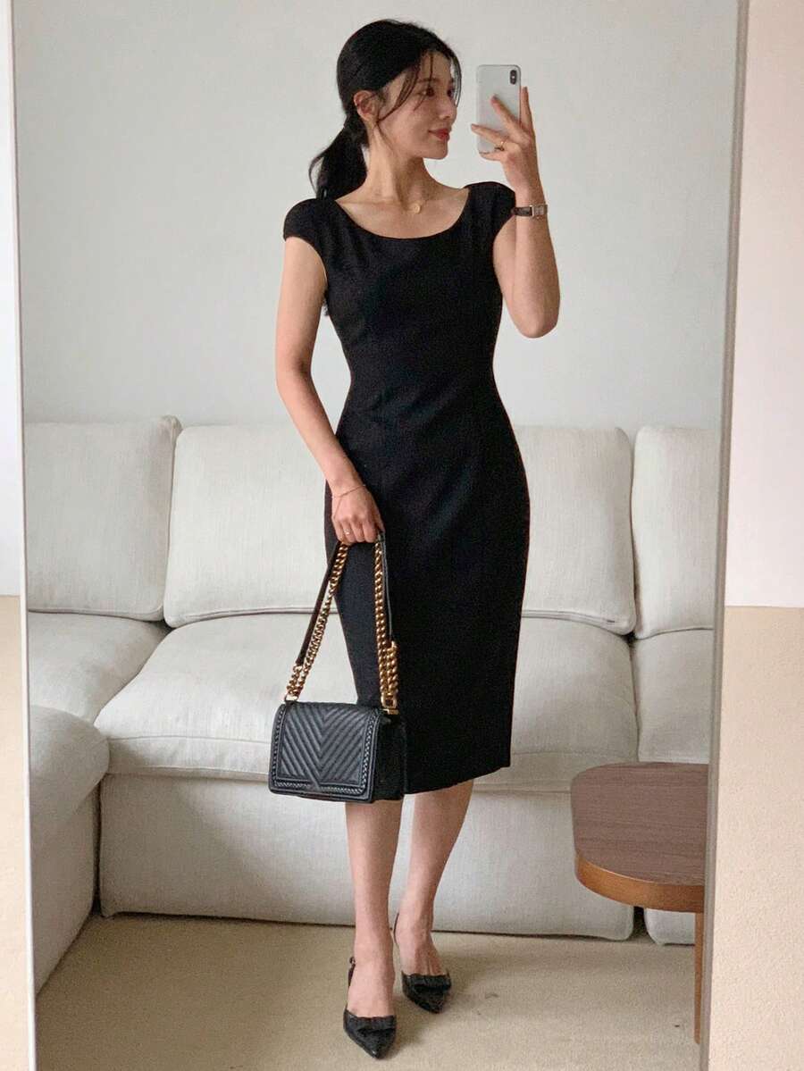 DAZY 女士圆领修身中长连衣裙 - 黑色 - 查看 1