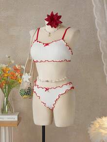 Bellisia Bộ bikini đỏ phối màu tương phản dễ thương và ngọt ngào cho kỳ nghỉ xuân/hè 2022, bộ bikini xếp nếp, bộ bikini kín đáo, đồ bơi 3 mảnh, đồ bơi cổ điển cho nữ, đồ bơi nữ mới năm 2026, thích hợp cho đi học, kỳ nghỉ, hẹn hò, trà chiều, phong cách miền Tây, du thuyền, bãi biển, đảo, du lịch đường bộ, mọi mùa, lễ hội âm nhạc, kỳ nghỉ Boho, kỳ nghỉ Bohemian, mùa thu thư giãn, phong cách Boho miền Tây, áo bikini thanh lịch cho nữ. - Màu be - Xem 2