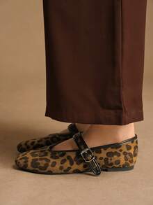 Rosivie Women Casual Versatile Commute Leopard Print Buckle Flats - Brown - View 11