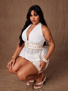 Rustia 大码女式新款V领贝壳蕾丝边露背短款上衣，优雅浪漫度假风，春夏款，无弹力纹理面料 - 白色 - 查看 10