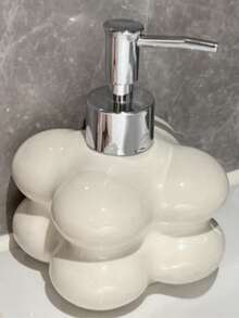 一款高端浴室洗手液瓶，采用银色陶瓷材质，也适用于沐浴露、洗发水和按压式泡沫瓶。 - 銀色 - 查看 8