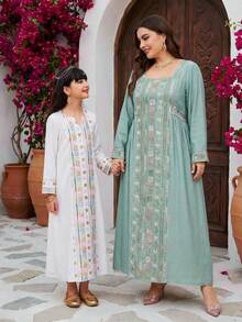 Layrah 加大码女士土耳其风格优雅花卉刺绣传统长裙