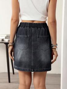 EMERY ROSE Plus Size Women Pocket Straight Casual Versatile Denim Mini Skirt - Grey - View 2
