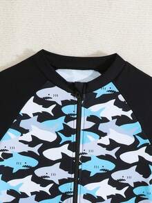 SHEIN 1pc Boys' Cute Shark Print Fashionable Beachwear Swimsuit - Multicolor - View 5