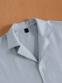 TOKVUE Camisa de manga corta minimalista y casual de unicolor para hombres - Celeste - Ver 3