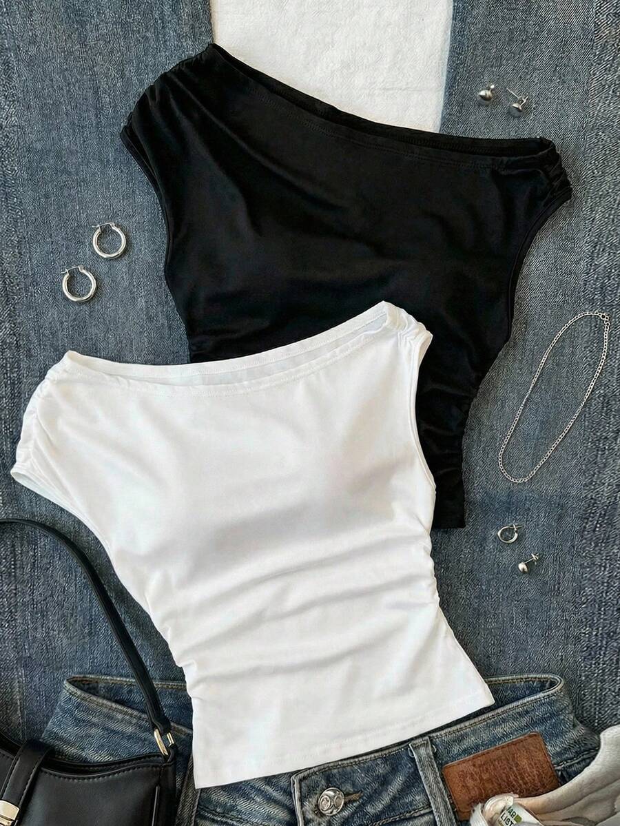 SHEIN 2pcs/Set Teen Girls Black & White Knit Casual Ruched Asymmetric Shoulder Fitted Cropped Versatile Tops - Black and White - View 1
