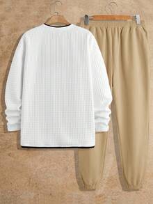 HIMLAND Manfinity Modomio 男士针织修身圆领长袖T恤和弹力腰直筒休闲裤两件套，适合秋冬季男士运动套装 - 白色 - 查看 2