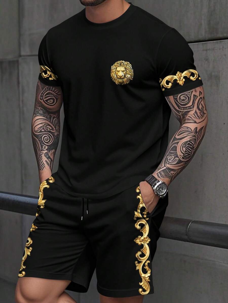 Manfinity LEGND 男士休闲狮子印花圆领短袖T恤短裤套装，春夏度假装，夏季两件套，夏季两件套，男士两件套裤装，黑色男士套装，男士两件套黑金套装，男士加大码黑金T恤，金色图案T恤，男士夜店装 - 彩色 - 查看 1