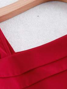 GlowEve Vestido de mujer con cuello asimétrico rojo, cintura ceñida y diseño de línea A, elegante y versátil para uso diario, ir al trabajo, citas, fiestas, Año Nuevo, negocios, primavera/otoño-invierno temprano - Rojo - Ver 5