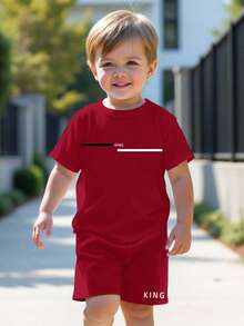 2pcs Boys Casual Minimalist Classic Striped & King Graphic Print Short Sleeve T-Shirt And Shorts Set, Suitable For Summer
