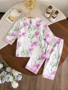 SHEIN 2pcs Baby Girls Unisex Baby Girl 0-3 Years Spring/Summer/Autumn Purple Floral Trim Pullover Top And Matching Pants Set, Suitable For Outings, Casual Wear, Party Occasions,Baby Girls Clothes,Girls Outfit Sets,Traditional Arabic Outfit,Baby Girl Floral Set,Toddler Girls Outfit Sets Traditional Arabic Clothing,Flowery And Trousers For Toddlers,Middle Eastern Traditional For Girls, Baby Girls Summer Outings - Purple - View 2