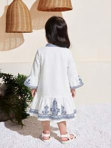 SHEIN Baby Girls' Minimalist Print Long Sleeve Dress - Blue and White - View 2