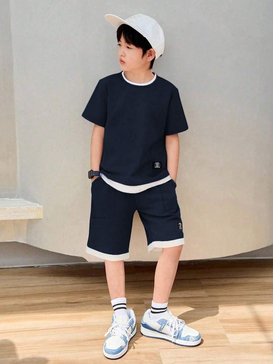 SHEIN Mirajuku 男童字母印花二合一短袖T恤和短裤休闲套装 - 寶藍色 - 查看 1