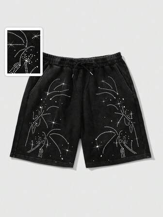 Street Life Shorts d'été pour hommes, style de rue américain, nouveau design avec décoration de strass colorés étincelants. Présentant des motifs éparpillés de petites pierres scintillantes, de diamants et de paillettes en vert, bleu, rouge et jaune, donnant au tissu uni un aspect brillant et visuellement attrayant. Style global frais et simple mettant en valeur les détails des shorts.