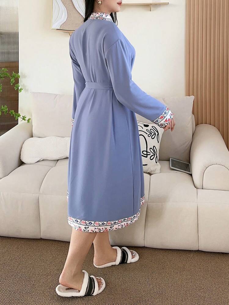Dazy Plus Plus Size Women's Contrast Color Patchwork Floral Retro Pattern Loose Tie Waist Long Sleeve Robe, Spring/Summer