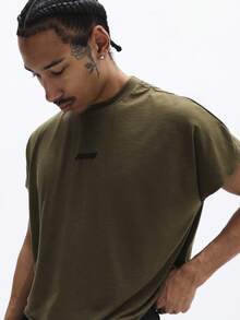 SUMWON Olive Crew Neck Short Sleeve T-Shirt With Small Text Print For Men Casual Everyday Wear - Green - View 5