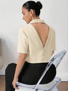 Aveloria Modichic 新款时尚通勤简约优雅精致复古奢华纹理面料西装外套，翻领设计，交叉露背剪裁，收腰露脐短袖女式夹克 - 米色 - 查看 3
