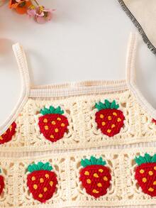 两件套女童草莓荷叶边吊带背心和草莓刺绣口袋牛仔裤套装，夏季度假装 - 杏色 - 查看 6