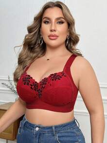 DesireSculpt 1pc Plus Size Lace Patchwork Wireless Bra - Red - View 4