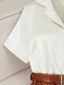 Franclia 优雅短袖翻领弹力腰拼接撞色中长连衣裙，适合春、夏、秋、冬四季穿着，可用于派对、度假、约会、聚会等场合，风格优雅、休闲、百搭，也适合通勤和日常穿着。 - 彩色 - 查看 7