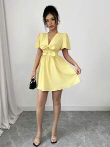 Elenzga Đầm ngắn cổ chữ V thanh lịch dành cho nữ, điểm nhấn là nơ. - Màu vàng - Xem 4