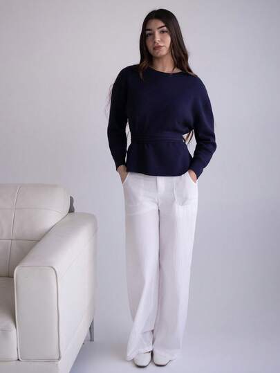 Andrea Bello Damtröja med rund hals och nedsänkt axel, långärmad och knytband i midjan, enfärgad