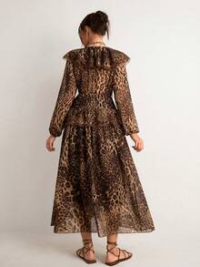Freevana 波西米亚复古豹纹荷叶边V领抽绳腰长袖中长连衣裙，蕾丝拼接轻盈雪纺度假风修身印花连衣裙 - 棕色 - 查看 2