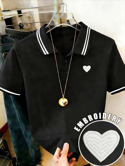 Resyla Camiseta gráfica de mujer con cuello polo de manga corta, estilo casual con rayas en forma de corazón