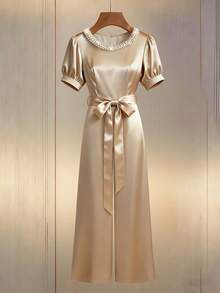 Franclia 优雅通勤圆领珍珠串珠腰带醋酸缎面修身腰部休闲商务女士连体裤 - 杏色 - 查看 1