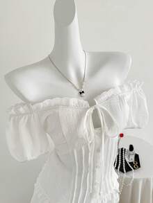 Sweetra Bộ đồ nữ cho dịp năm mới, Halloween, Giáng sinh, Lễ Tạ ơn, phong cách mới, thường ngày, mùa hè, phù hợp cho tiệc tùng, đi làm, sinh hoạt hàng ngày, du lịch, nghỉ mát. Áo sơ mi trắng, áo kiểu trắng, áo blouse trắng, trang phục trắng đêm giao thừa, bộ đồ nữ thanh lịch, trễ vai, tay phồng, nơ, họa tiết kẻ sọc, áo sơ mi trắng viền bèo, chân váy chữ A ngắn, ngọt ngào, dễ thương, dịu dàng, bộ đồ 2 mảnh thanh lịch. - trắng - Xem 6