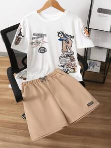 SHEIN 2件套青少年男童休闲时尚黑色圆领短袖字母印花T恤和卡其色梭织短裤，夏季新款经典配色 - 卡其色 - 查看 3