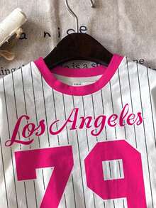 SHEIN 青少年女孩休闲简约赛车运动服“洛杉矶”79 图案印花条纹短袖 T 恤和短裤套装，适合夏季