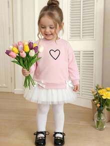SHEIN Playful Pals 女嬰 6M-3Y 可愛運動衫洋裝 粉色與白色愛心印花 網眼下擺 網紗長袖套裝 秋季休閒穿搭 適合家庭穿搭 優雅 - 彩色 - 查看 6