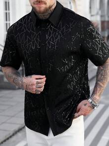 Manfinity Roughcore 亮片刺绣男士短袖单排扣衬衫，男士复古风，日常休闲、周末旅行、户外活动、探险旅行、轻松的工作环境或半正式场合，男友/丈夫礼物，周年纪念/生日礼物，派对、夏季假期、婚礼、春夏、狂欢节，男士黑色亮片短袖几何图案纽扣衬衫，时尚休闲之选，男士水钻衬衫，男士街头风衬衫，男士蕾丝衬衫，男士蕾丝网眼衬衫，哥特风男士衬衫 - 黑色 - 查看 3